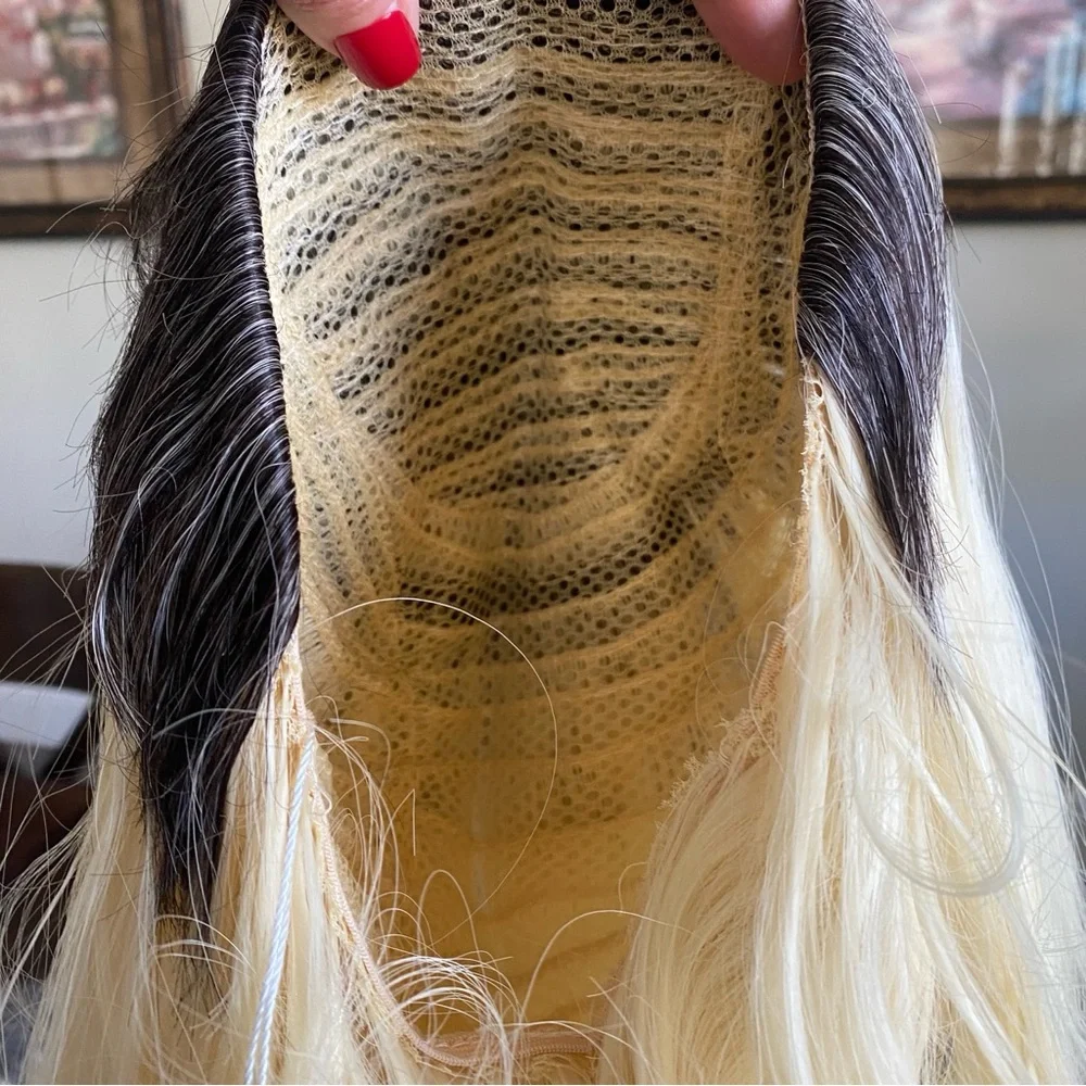 NEW! Blonde Ombre Wig with Wig Cap Long Soft Curly Synthetic Heat-Resistant